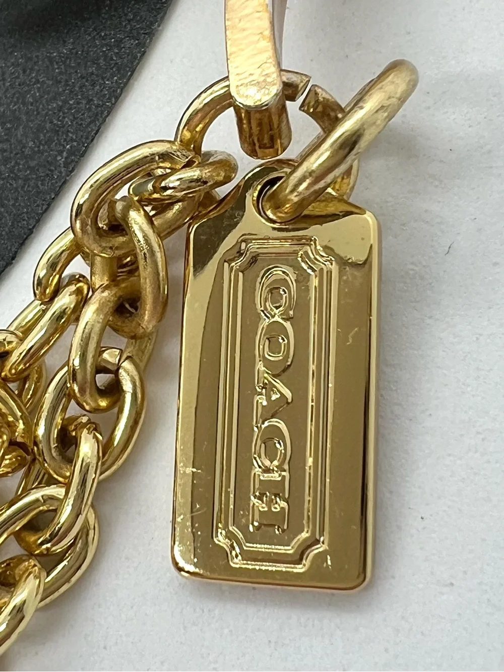 Coach Gold Signature C Glove Holder Key Ring Bag Charm Chain Clip & Dust Bag